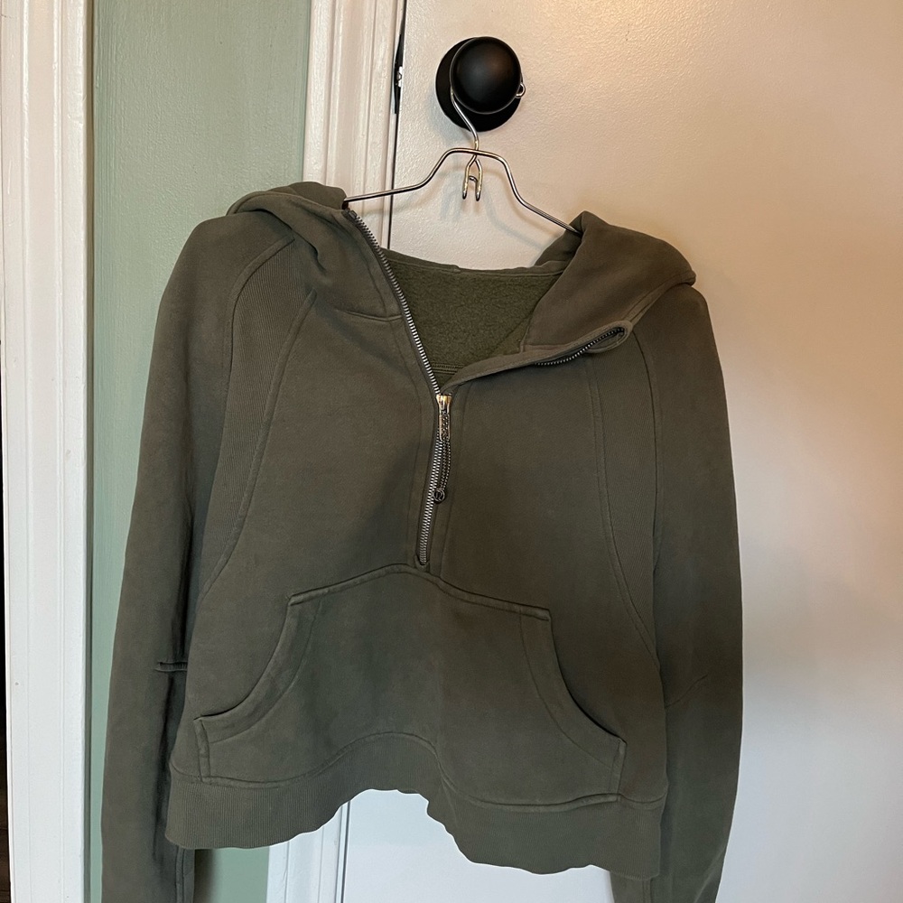lululemon athletica cropped scuba Hoodie